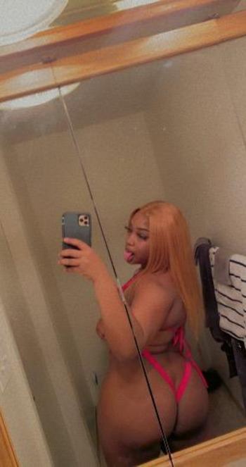 Jessica, 29  female escort, Youngstown