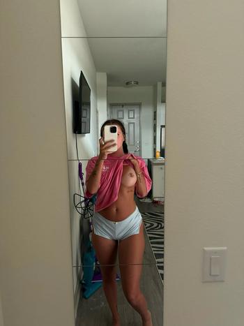 Heather , 26 Caucasian female escort, Youngstown