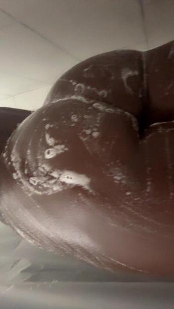 Naughty &amp; Nice, 22  female escort, Youngstown