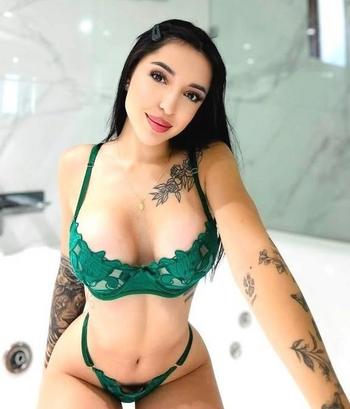 Jessica, 28  female escort, Youngstown